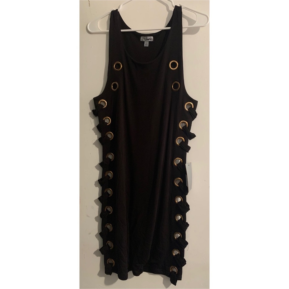 Black J for Justify slim dress. Size: XL, fits a medium.
